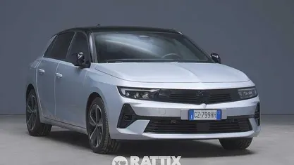 Usata 2025 Opel Astra Tre volumi | 21.174 € (Super prezzo)