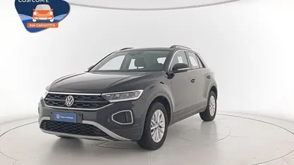 Usata 2022 VW T-Roc Life SUV | 21.700 € (Buon prezzo)