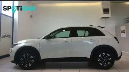 Nuova Fiat 600E Red 114 kW (156 CV) 2025 Bianco SUV