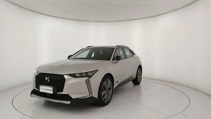 Begagnad DS Automobiles DS4 Crossback Trocadero 131 HK (96 kW) 2022 Grå SUV