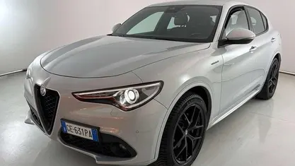 Bianco lunare Usata 2021 Alfa Romeo Stelvio Veloce SUV | 31.900 € (Buon prezzo)