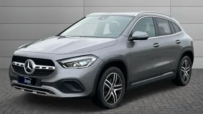 Begagnad Mercedes GLA200 150 HK (110 kW) 2020 Blå SUV