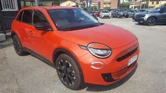 Arancione Usata 2024 Fiat 600E La Prima SUV | 28.900 € (Buon prezzo)