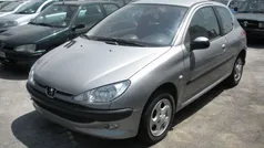Usata 2001 Peugeot 206 Tre volumi | 3000 €