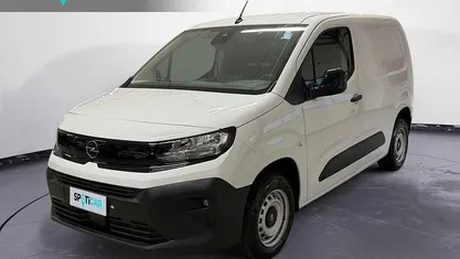 Bianco Nuova 2025 Opel Combo S Monovolume | 22.100 € (Buon prezzo)