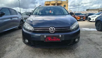 Usata VW Golf VI Executive 105 CV (77 kW) 2009 Grigio Station wagon