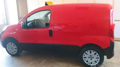 Usata Fiat Fiorino 95 CV (69 kW) 2016 Rosso Monovolume