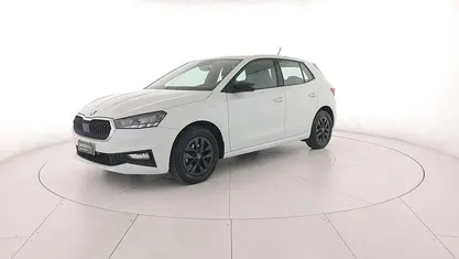 Usata Skoda Fabia 95 CV (69 kW) 2025 Bianco luna metallizzato Utilitaria
