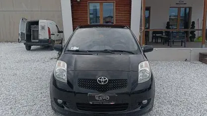 Usata Toyota Yaris Sol 87 CV (63 kW) 2008 Nero Utilitaria