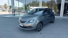 Grigio Usata 2024 Lancia Ypsilon Gold Due volumi | 12.500 € (Buon prezzo)
