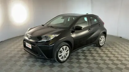 Usata Toyota Aygo X Active 72 CV (52 kW) 2023 Nero SUV
