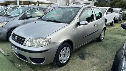 Usata Fiat Punto 69 CV (50 kW) 2006 Utilitaria