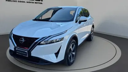 Usata Nissan Qashqai N-Connecta 140 CV (102 kW) 2023 Bianco met SUV