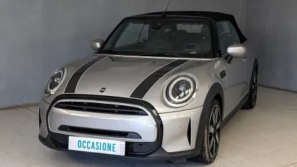 Begagnad Mini Cooper Cabriolet Premium Plus 136 HK (100 kW) 2023 Silver Cab