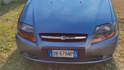 Usata Chevrolet Kalos 72 CV (52 kW) 2006 Bluazzurro Berlina