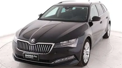 Usata Skoda Superb Style 150 CV (110 kW) 2024 Nero magic Station wagon