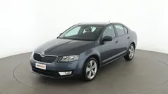 Grigio Usata 2014 Skoda Octavia Elegance Tre volumi | 12.299 € (Buon prezzo)