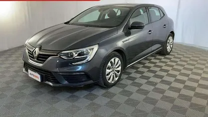 Usata Renault Mégane IV 116 CV (85 kW) 2019 Berlina