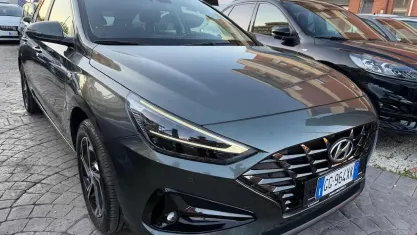 Usata Hyundai i30 Prime 116 CV (85 kW) 2021 Grigio scuro Station wagon