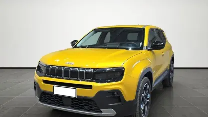 Usata Jeep Avenger Summit 101 CV (74 kW) 2025 Sun SUV