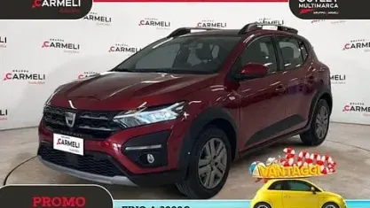 Usata Dacia Sandero Comfort 91 CV (66 kW) 2023 Rosso Berlina