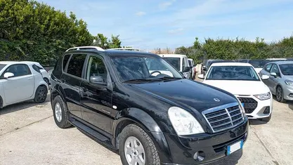 Usata Ssangyong (KGM) Rexton 165 CV (121 kW) 2009 Nero SUV