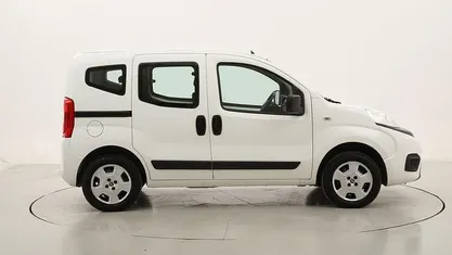 Usata Fiat Qubo Easy 77 CV (56 kW) 2018 Monovolume