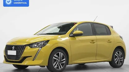 Usata 2021 Peugeot 208 Allure Utilitaria | 11.800 € (Super prezzo)