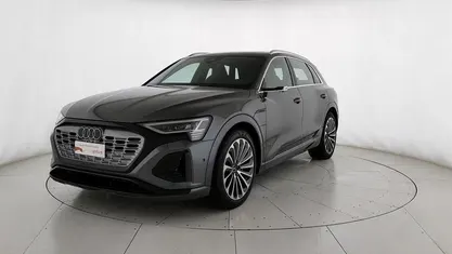 Grigio metallizzato Usata 2023 Audi Q8 e-tron S-Line SUV | 59.900 € (Buon prezzo)