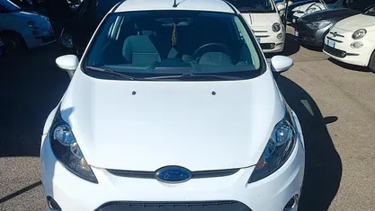 Usata Ford Fiesta Titanium 96 CV (70 kW) 2012 Utilitaria