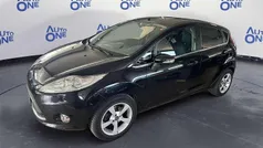 Nero Usata 2010 Ford Fiesta Titanium Due volumi | 2390 € (Buon prezzo)