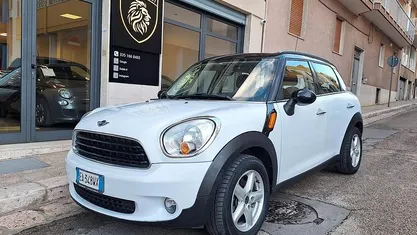 Bianco Usata 2012 Mini Cooper D Countryman SUV | 7600 € (Buon prezzo)