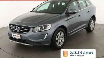 Usata Volvo XC60 Momentum 190 CV (139 kW) 2017 Grigio SUV