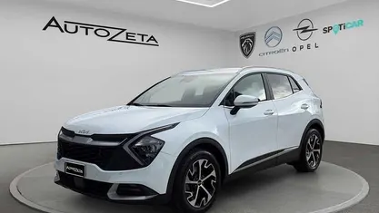Bianco Usata 2022 Kia Sportage Style SUV | 25.900 € (Buon prezzo)