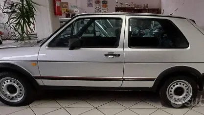Usata VW Golf II GTI 110 CV (80 kW) 1985 Gray Utilitaria