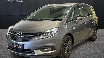 Usata Opel Zafira Life 136 CV (100 kW) 2019 Grigio metallizzato Monovolume