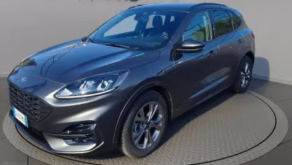 Usata Ford Kuga ST-Line 190 CV (139 kW) 2023 Magnetic grey SUV