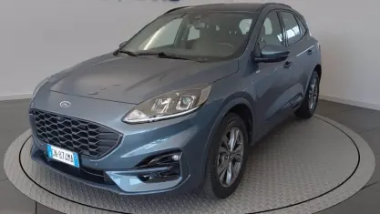 Usata Ford Kuga ST-Line 225 CV (165 kW) 2023 Chrome blue SUV