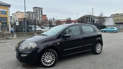 Usata Fiat Grande Punto 75 CV (55 kW) 2012 Utilitaria