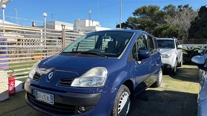 Usata Renault Modus 75 CV (55 kW) 2009 Monovolume