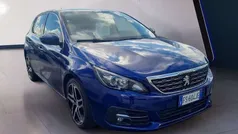 Blu Usata 2018 Peugeot 308 Allure Due volumi | 12.980 € (Ottimo prezzo)