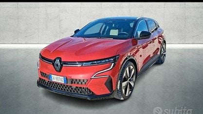 Gebraucht Renault Megane E-Tech Techno 161 kW (220 PS) 2022 Rot Limousine