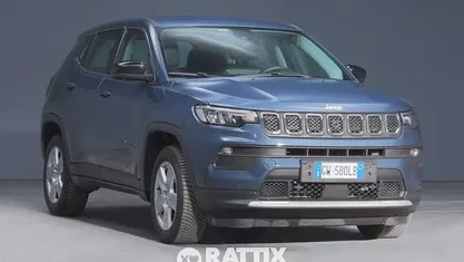 Usata 2024 Jeep Compass Altitude SUV | 26.232 € (Buon prezzo)