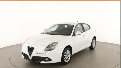 Usata Alfa Romeo Giulietta 120 CV (88 kW) 2019 Bianco Utilitaria