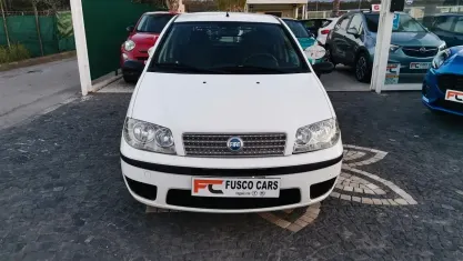 Usata Fiat Punto Dynamic 69 CV (50 kW) 2006 Bianco Utilitaria