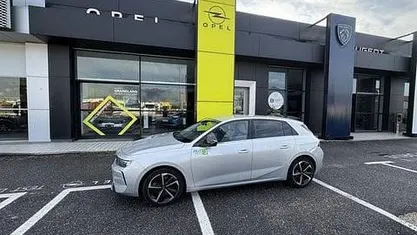 Usata Opel Astra Elegance 131 CV (96 kW) 2023 Argento Berlina