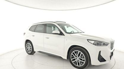 Używany BMW X1 M Sport 150 KM (110 kW) 2025 Biały SUV