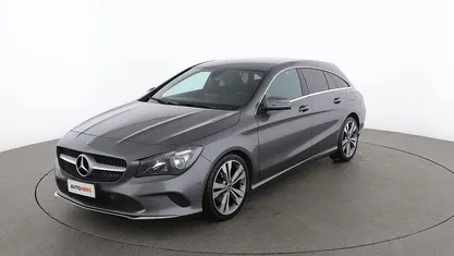 Grigio Usata 2018 Mercedes CLA200 Shooting Brake Station wagon | 17.499 € (Buon prezzo)