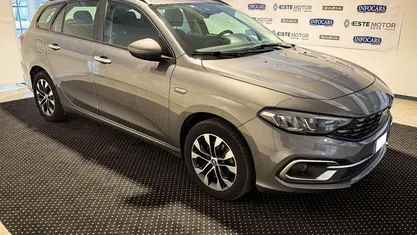 Usata Fiat Tipo City Life 95 CV (69 kW) 2022 Grigio metallizzato Station wagon