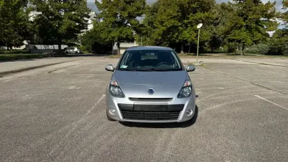 Usata Renault Clio IV 75 CV (55 kW) 2012 Grigio Berlina